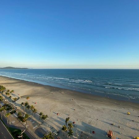 Apartamento Kitnet Pe Na Areia Praia Ocian Praia Grande  Kültér fotó