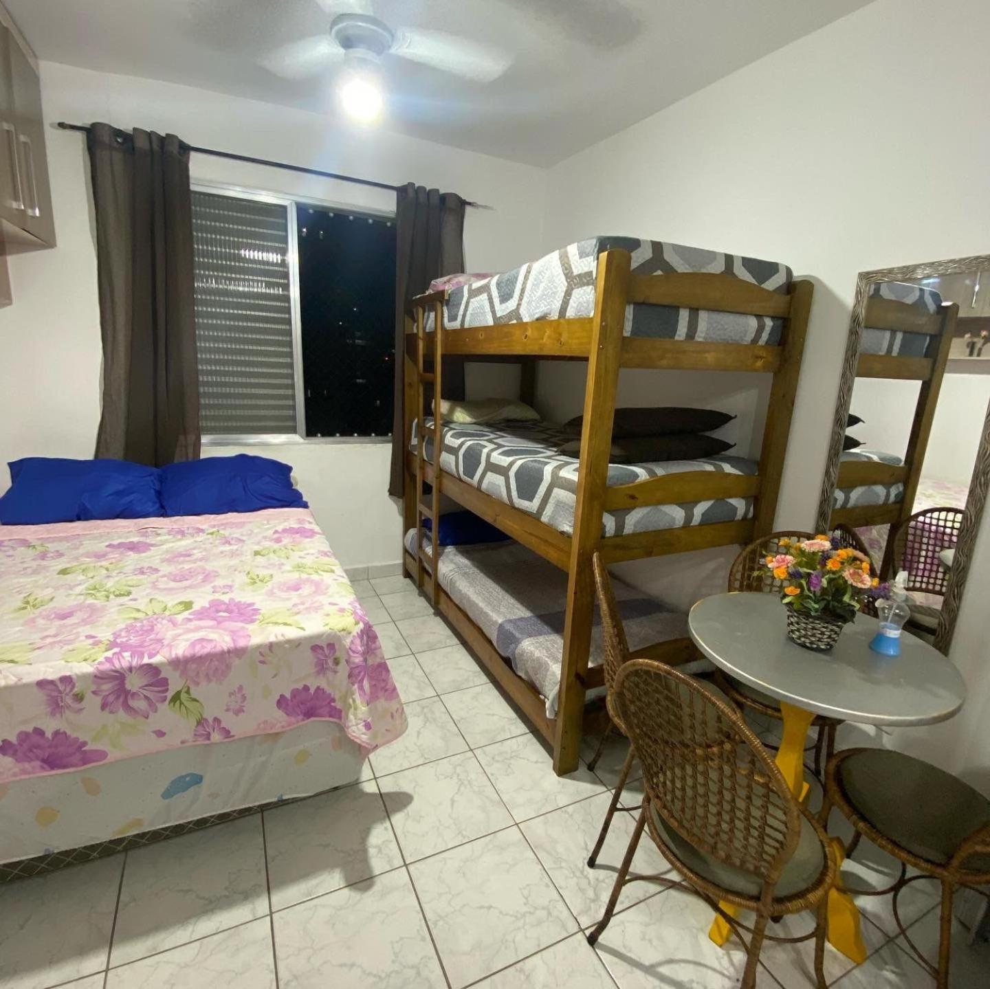 Apartamento Kitnet Pe Na Areia Praia Ocian Praia Grande  Kültér fotó