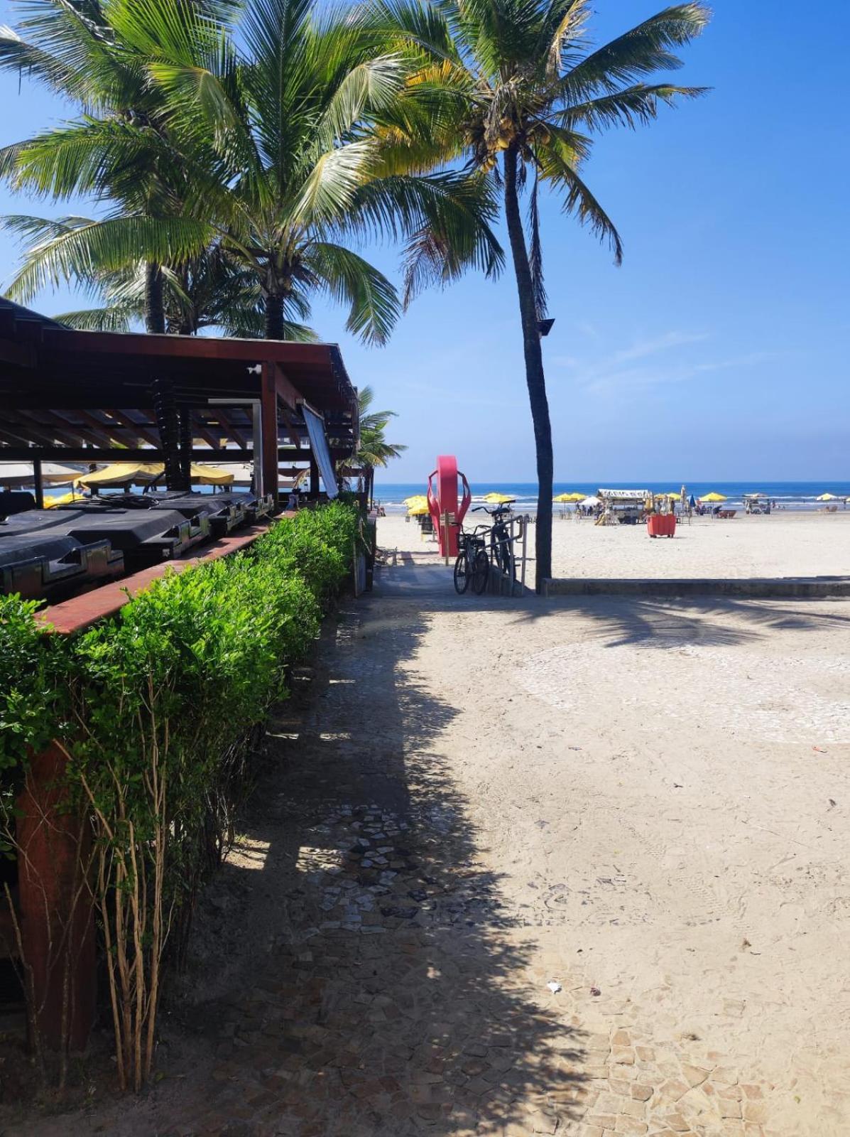 Apartamento Kitnet Pe Na Areia Praia Ocian Praia Grande  Kültér fotó